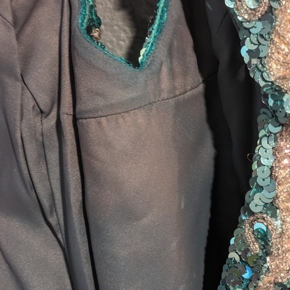 Vintage Mike Benet Formals Green Sequined/Beaded Gown Sz 8 - Picture 4 of 10